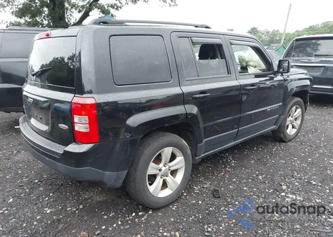 2016 Jeep Patriot Latitude из США, поврежденный, VIN 1C4NJRFB6GD512042